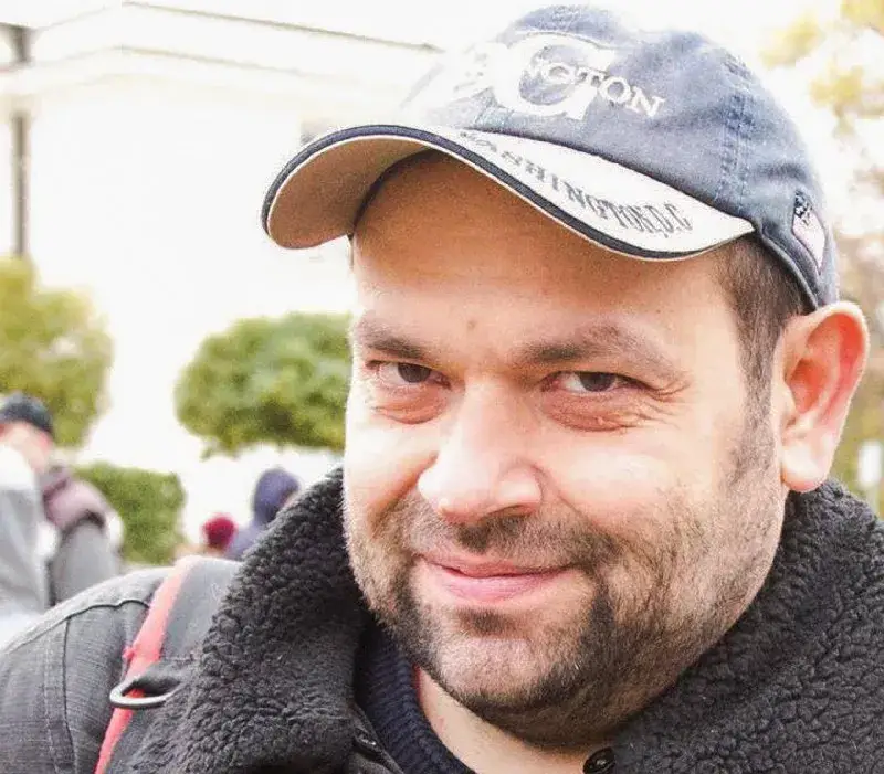 Бунт срещу Константин Павлов - Комитата стягат живущите в \"Лозенец\"