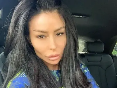 Деси Фотосесията изригна: Аз съм много лошо момиче! Не мога да бъда укротена