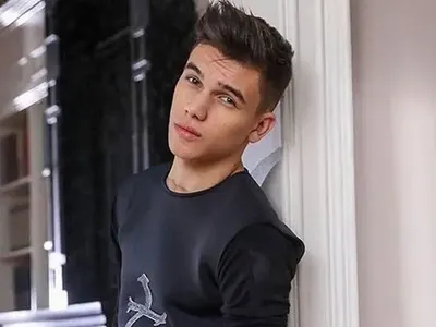 Дни преди фаталния инцидент Денис открива Бог! (Стотици се стекоха на погребението СНИМКИ)