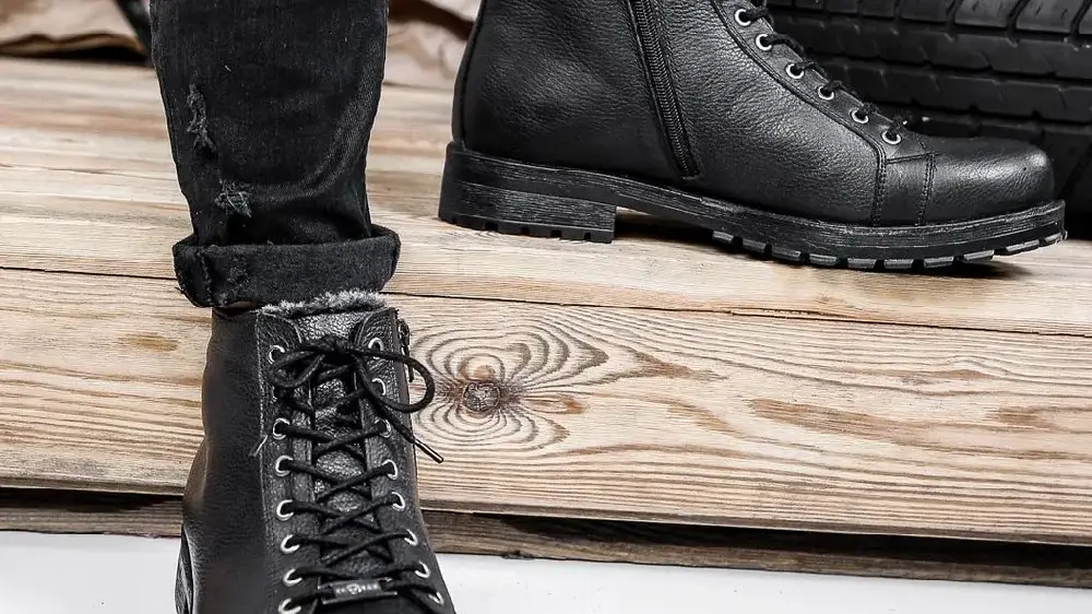 Ежедневни мъжки обувки – кои да изберем?