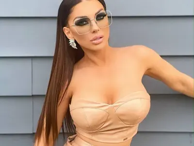 Емануела стана студентка на 40 и хвърли страшна бомба с кого си ляга