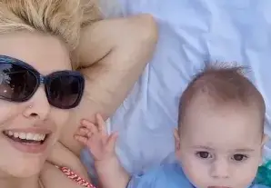 Ева Веселинова показа напращял бюст