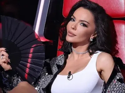 Галена се подмладява за Гласът на България с вампирски лифтинг