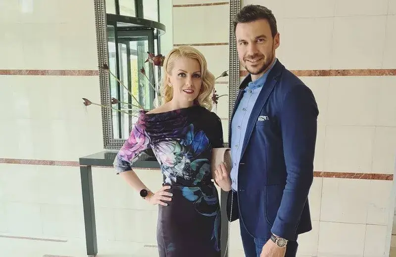 Ивайло Захариев и жена му на меден месец в Париж, но… догодина