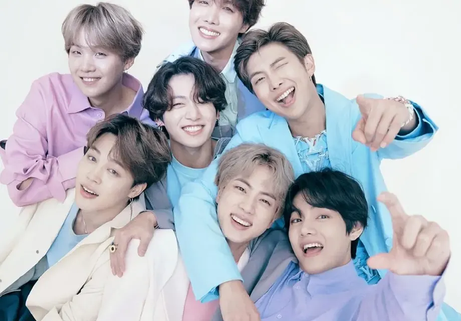 Корейската сензация BTS идва в България
