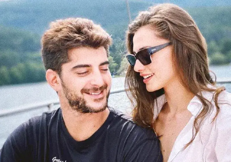 Ковид-19 събрал Сашо Кадиев с Ивелина