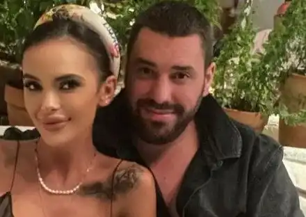 Мара Отварачката  продължава войната  с бившата жена  на мъжа си