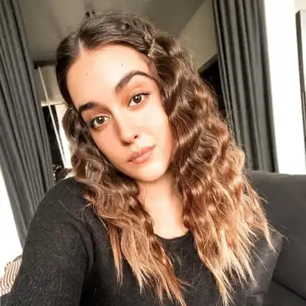 Мари на Гала не ще и да чуе за сутиени