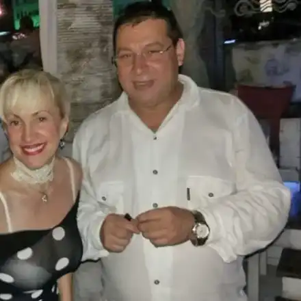 Мъжът на Сашка: Туморът й е колкото яйце, загубихме време да обикаляме врачки и ходжи