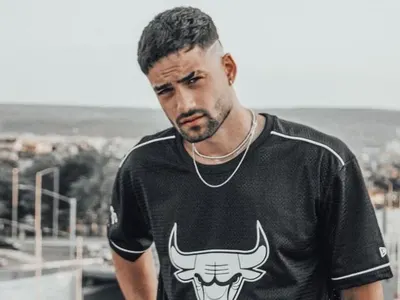 Наско Колев скочи на плеймейтките