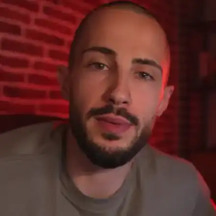 Наум Шопов подари матрак на Димчо