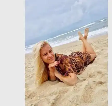 Нели Петкова избяга на топло в Гърция (Фото)