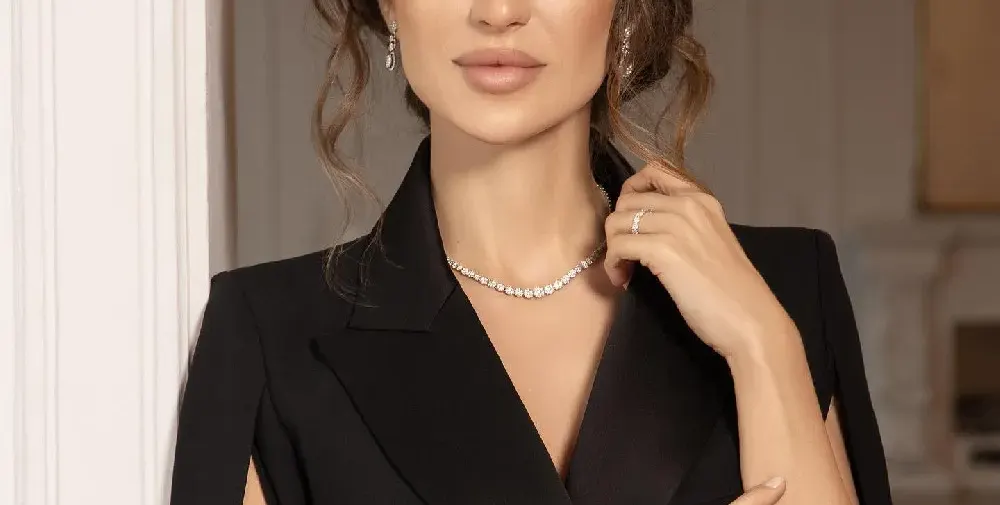 Никол Станкулова - синоптичката, която не знае къде е слънцето