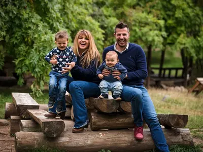 Петя Дикова катери планини с Илиян и синовете им