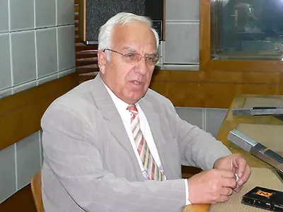 Проф. Мермерски  лъсна като  агент на ДС