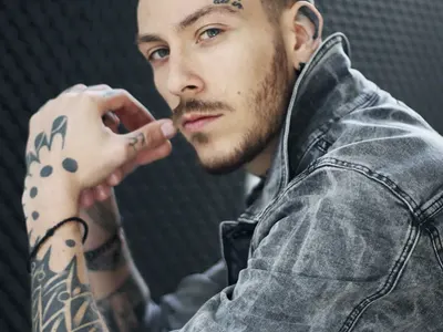 Рапърът Павел луд по сериала „Squid game“! Вижте какво си татуира