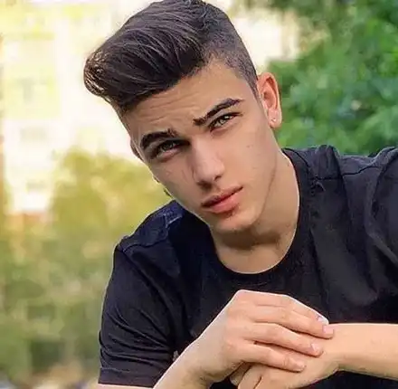 Разследват самоубийството на Денис Теофиков! Бил ли е склонен да посегне на живота си? (Подробности)