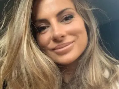 Сани Жекова показа бебето (Удивителна снимка в галерия)