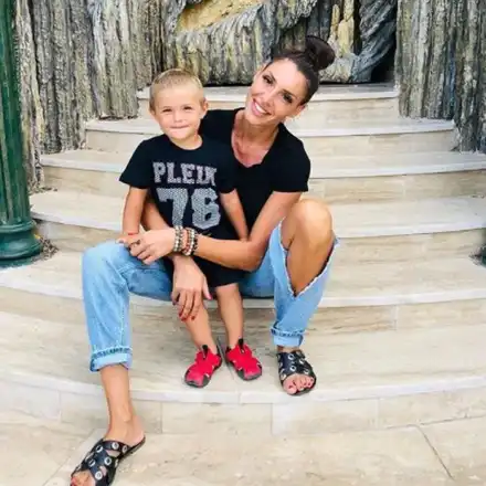 Синът на Черната Златка стана на 5