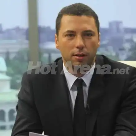 След 20 години в медията: Константин Караджов напусна bTV заради Хекимян