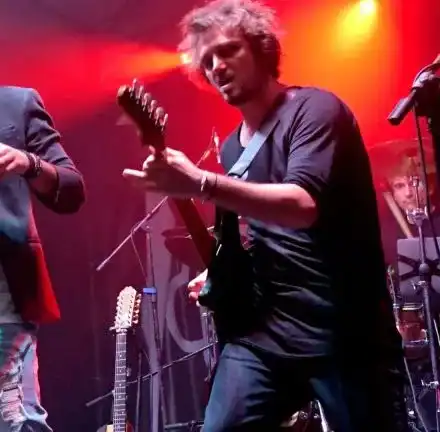 Стефан Вълдобрев  вдигна сватба  на концерт