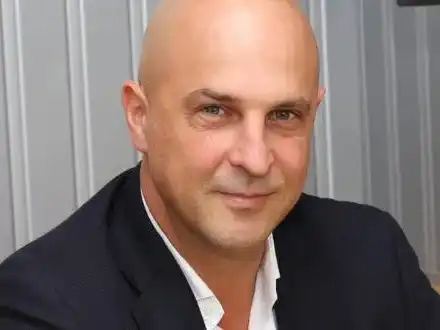 Светльо Витков на косъм от смъртта след зверска катастрофа с млад шофьор