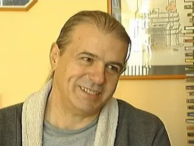 Топ-продуцентът Атанас Янкулов завлече държавата с милиони (В някои от фирмите е съдружник с Маги Халваджиян и Хилда Казасян)