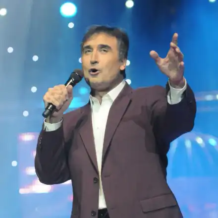 Веселин Маринов пред банкрут заради ковид