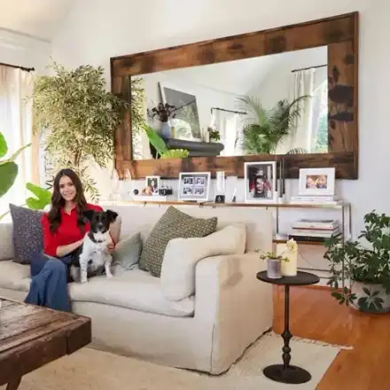 Вижте уникалния дом на Нина Добрев! (СНИМКИ)