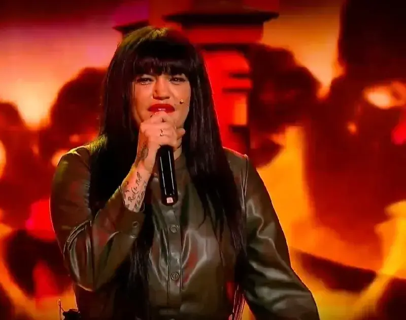 100-килограмовата Жана може да счупи всеки кантар, върху който стъпи