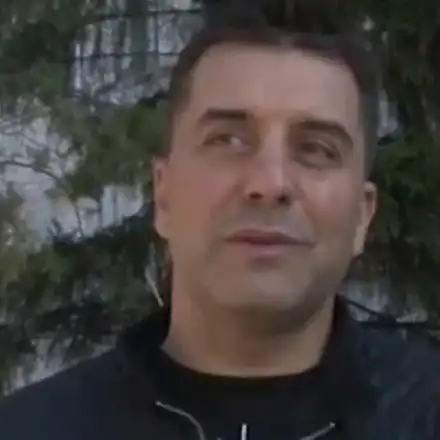 Арестуваха 35-годишния мъж, който наряза гумите на Борис Дали