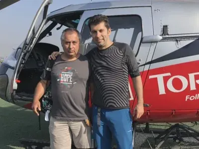 Бащата на Кирил Петков живее екстремно - кара сърф, лети с крило, тренира айкидо