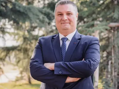 Боби Лазаров затъна в борчове заради хазарт