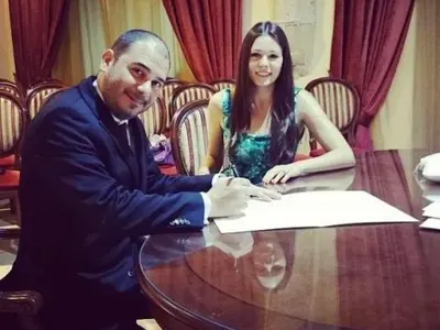 Ето я фамилията на първата щерка на Илия Павлов (СНИМКИ)