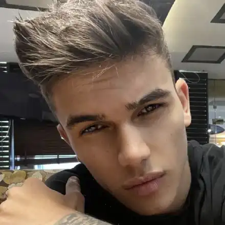 Гнусно: Куп известни и неизвестни лица си правят реклама на гърба  на мъртвия  Денис Теофиков