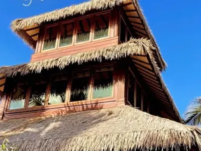 Гришо играе с милиардера Ричард Брансън! Богаташът го покани на частния му екзотичен остров (СНИМКИ)