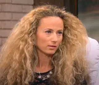 Изхвърлиха Деси Добрева от БНТ