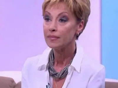 Любовта към виното докара яки торбички под очите на Радина Червенова