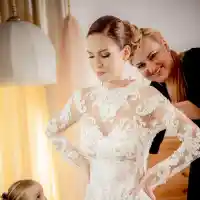 Малката щерка на Наско Сираков работи в казино