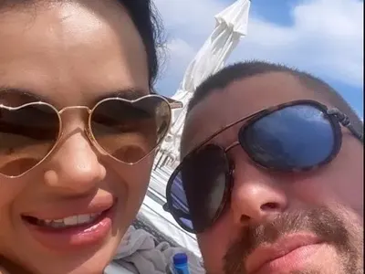 Мария пак се фука със снимки с Мирослав