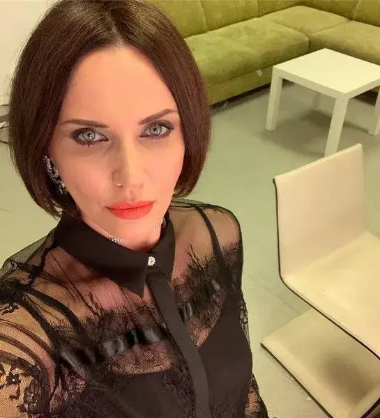 Мария Силвестър започва ремонт