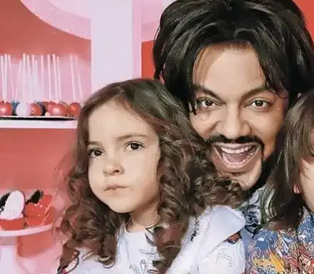 Охрана пази децата на Киркоров