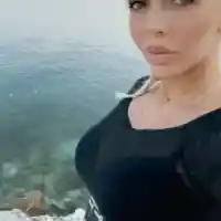 Осипова - конкуренция на Зоро, но без маска и дрехи (Снимки в галерията)