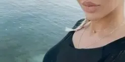 Осипова - конкуренция на Зоро, но без маска и дрехи (Снимки в галерията)