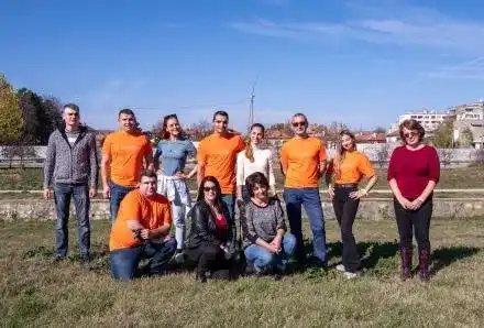 ОТ MYFIN ЗАСАДИХА ЛИПИ В КЮСТЕНДИЛ ЗА РОЖДЕНИЯ СИ ДЕН