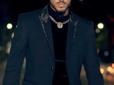 Роди се звезда! Футболист става чалга певец в „Пайнер“