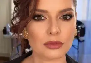 Сърчаджиева на турне в чужбина