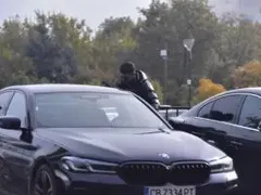 Сашо Кадиев смени не само жената, но и колата