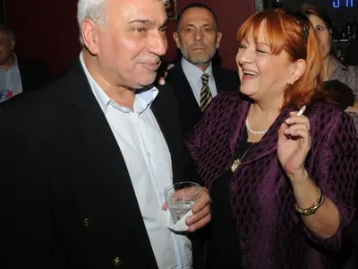 Стефан Димитров  пътува в метрото  на аванта