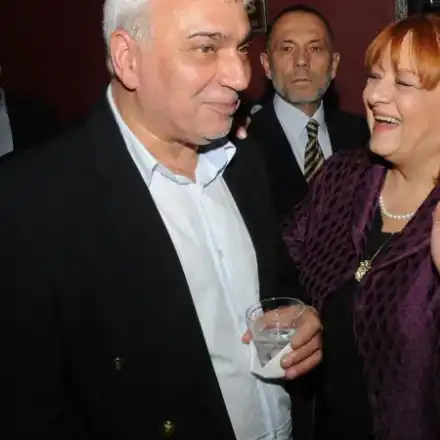 Стефан Димитров  пътува в метрото  на аванта